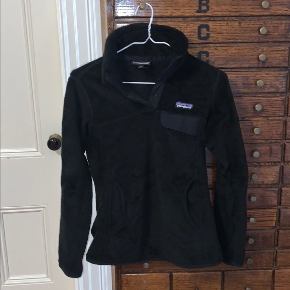 Black Patagonia fleece